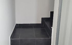Duplex Donovan